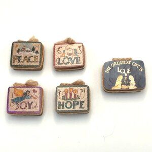 Vtg Wooden Mini Puzzle Set of 5 Folk Art Christmas Seasonal Holiday Dexterity